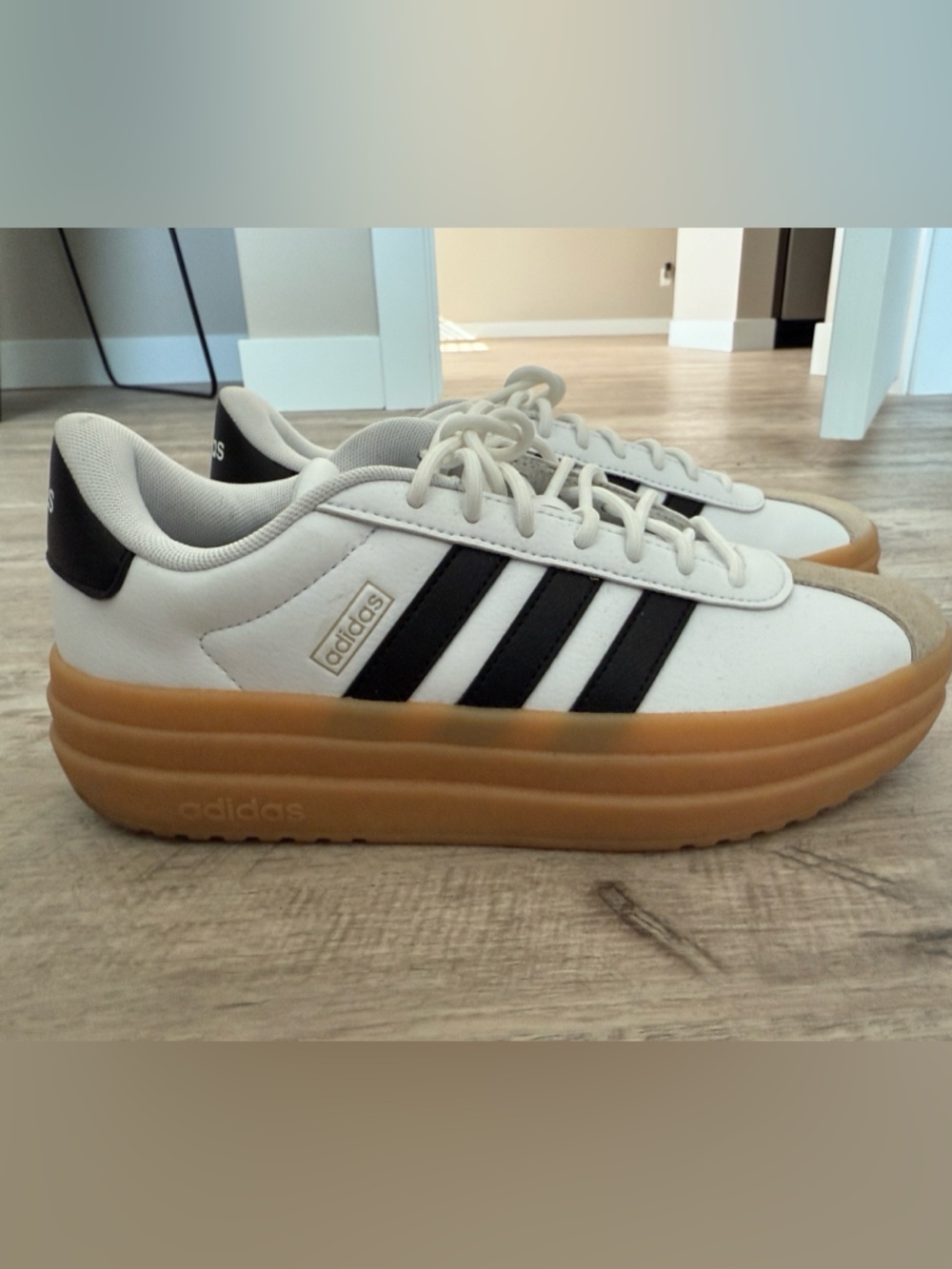 Adidas v1 court bold shoes size 7.5
